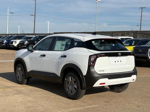 New 2026 Nissan Kicks S image 6