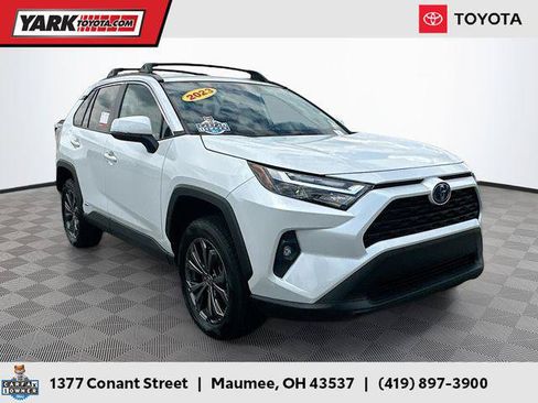 Certified 2023 Toyota RAV4 XLE Premium AWD/4WD image 1