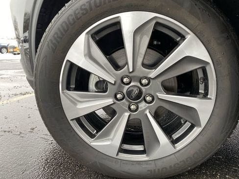 Used 2023 Ford Escape Platinum image 34