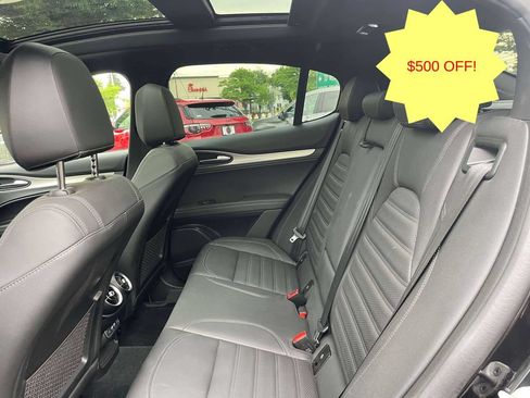 Used 2024 Alfa Romeo Stelvio Veloce AWD/4WD image 13