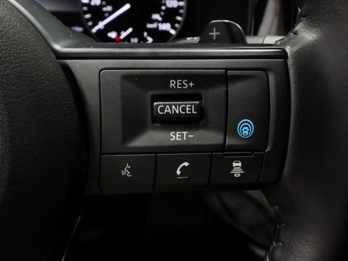 Certified 2025 Nissan Pathfinder SV AWD/4WD image 29