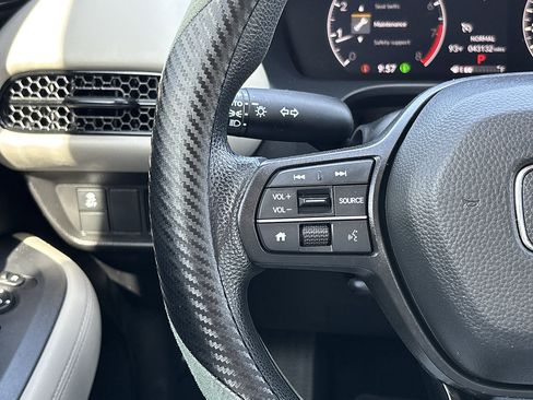 Used 2024 Honda HR-V LX image 30