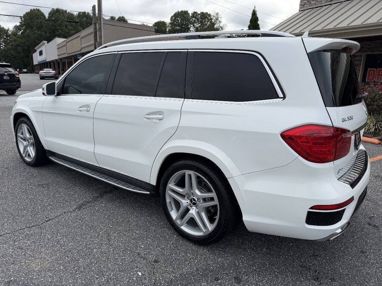 Used 2014 Mercedes-Benz GL 550 4MATIC image 8