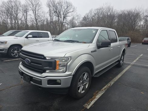 Used 2019 Ford F150 XLT w/ Equipment Group 302A Luxury image 4