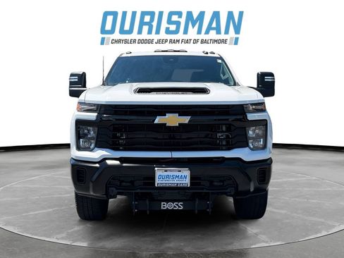 Used 2025 Chevrolet Silverado 3500 W/T AWD/4WD image 8