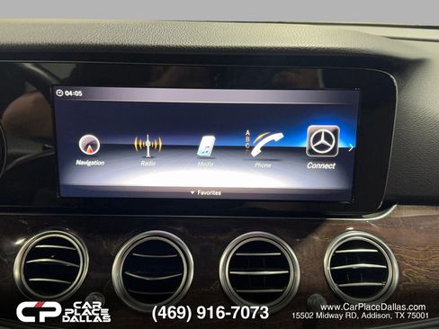 Used 2018 Mercedes-Benz E 300 image 39