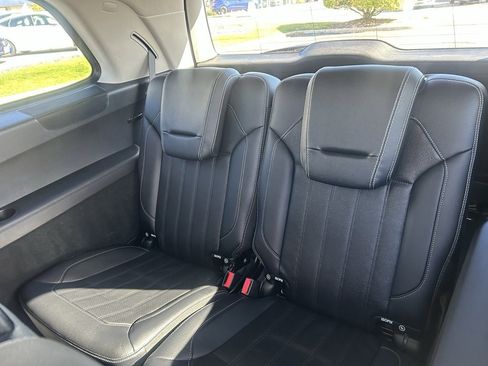 Used 2016 Mercedes-Benz GL 450 4MATIC image 14