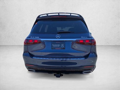 New 2026 Mercedes-Benz GLS 580 4MATIC image 7