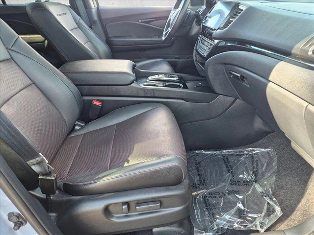Used 2024 Honda Ridgeline Black Edition image 27