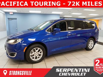 Used 2020 Chrysler Pacifica Touring w/ Advanced Safetytec Group
