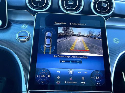 Used 2025 Mercedes-Benz C 300 Sedan image 26