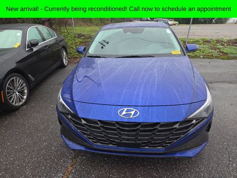 Used 2023 Hyundai Elantra Limited FWD image 1