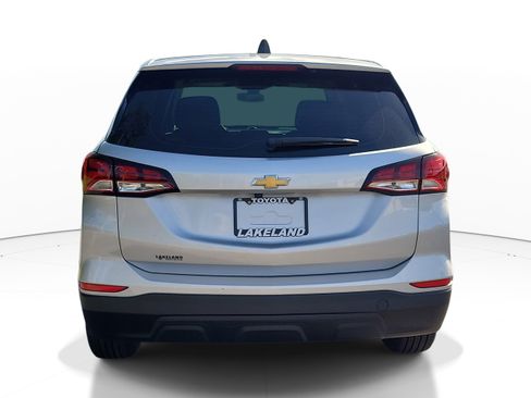 Used 2022 Chevrolet Equinox LS FWD image 6