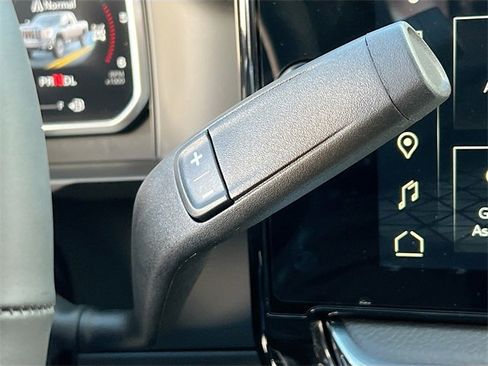 New 2026 GMC Sierra 2500 Denali w/ Denali Reserve Package image 12