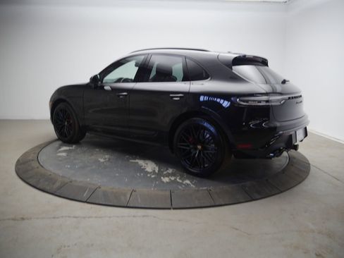 New 2026 Porsche Macan GTS AWD/4WD image 3