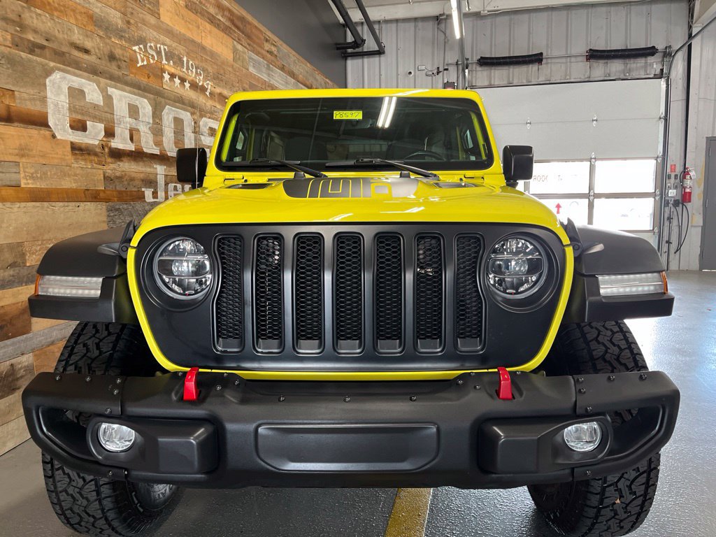 Used 2022 Jeep Wrangler Unlimited Rubicon w/ Steel Bumper Group AWD/4WD image 6