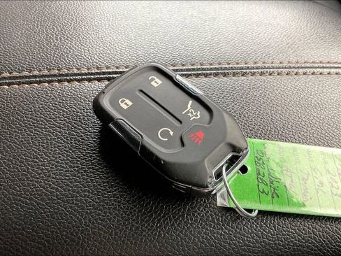 Used 2023 GMC Terrain AT4 image 11