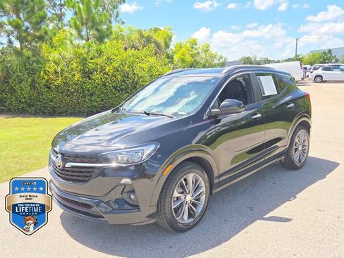 Certified 2023 Buick Encore GX Select w/ Sport Touring Package FWD image 2