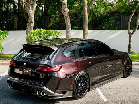 Used 2026 BMW M5 Touring AWD/4WD image 8