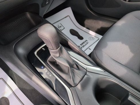 Certified 2024 Toyota Corolla LE image 24