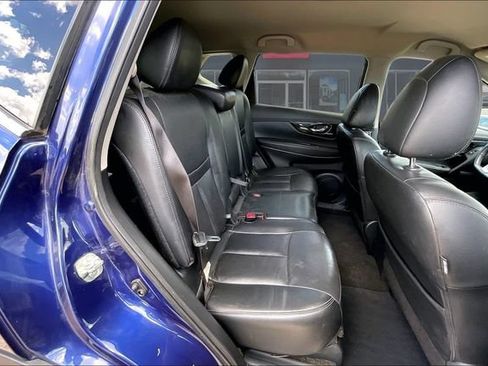 Used 2020 Nissan Rogue SL FWD image 24