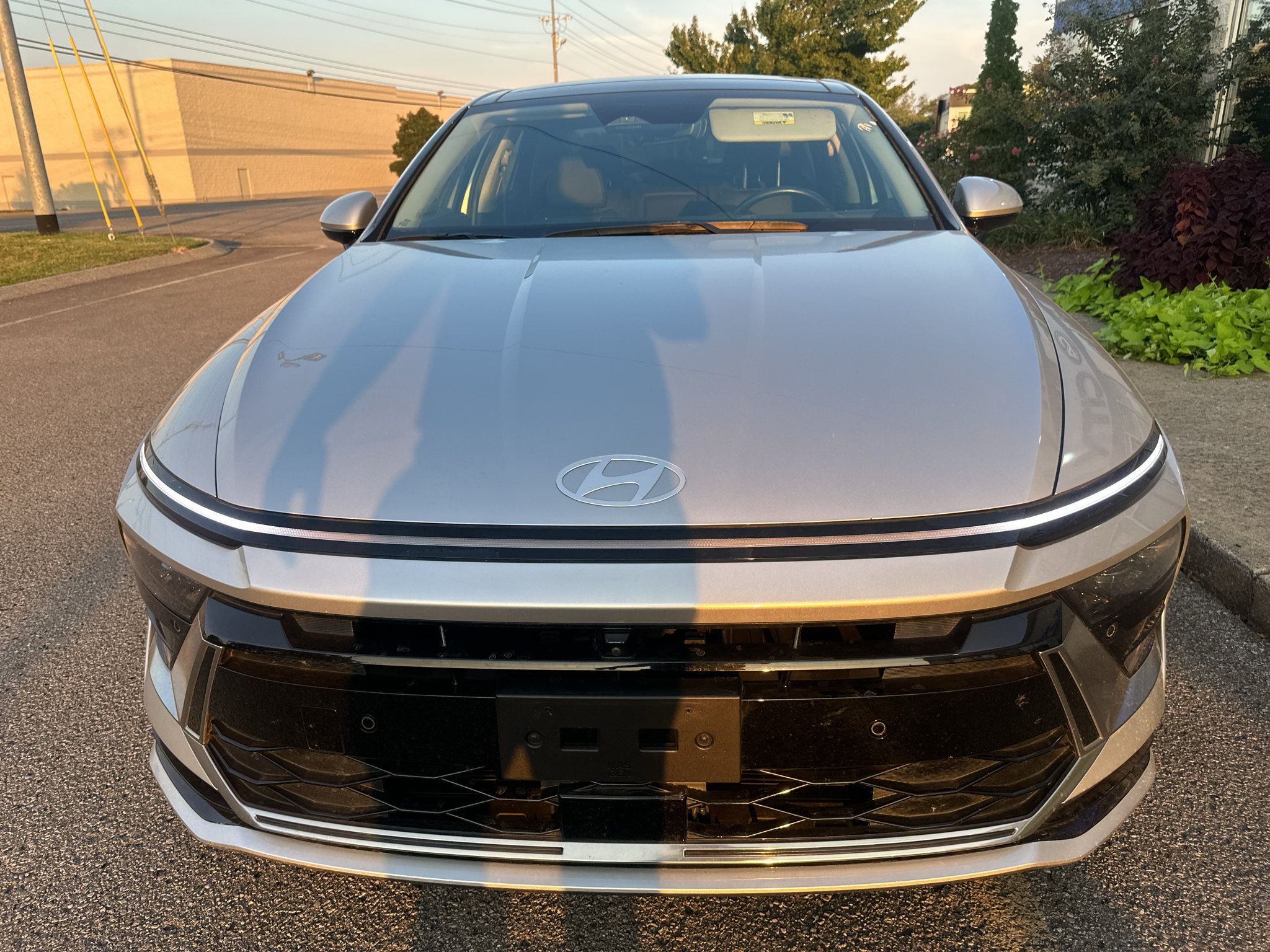 Used 2025 Hyundai Sonata Limited FWD image 9