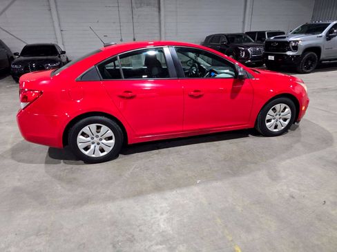 Used 2016 Chevrolet Cruze LS FWD image 14
