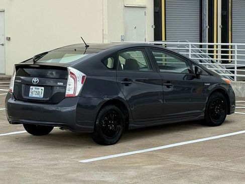 Used 2015 Toyota Prius Two FWD image 8