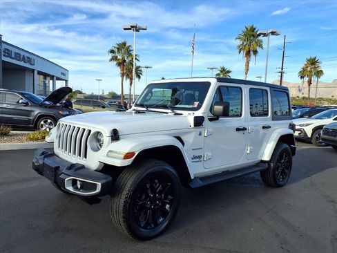 Used 2021 Jeep Wrangler Sahara w/ Cold Weather Group image 6