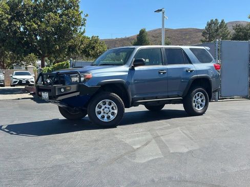 Used 2012 Toyota 4Runner Trail AWD/4WD image 1