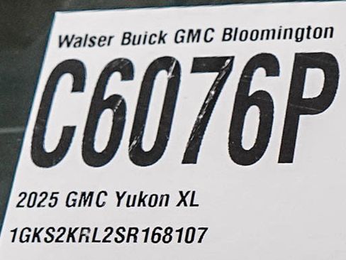 Used 2025 GMC Yukon XL Denali Ultimate AWD/4WD image 34