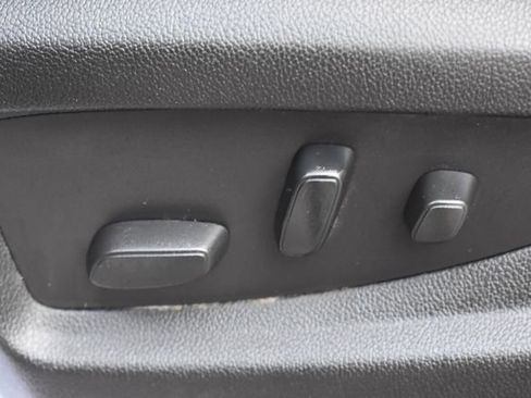 Certified 2017 Chevrolet Silverado 1500 LT w/ All Star Edition image 23