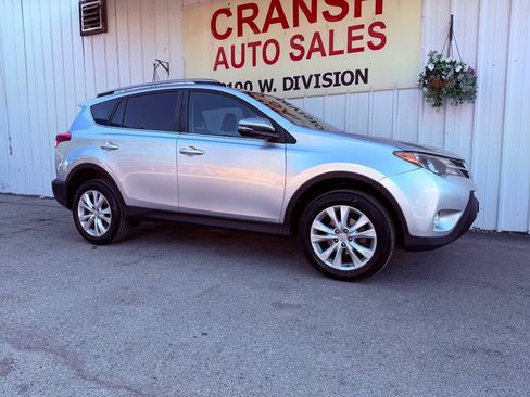 Used 2013 Toyota RAV4 Limited AWD/4WD image 2