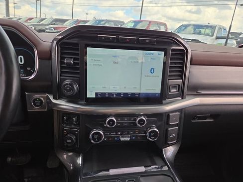 Used 2021 Ford F150 Lariat w/ Equipment Group 502A High image 18