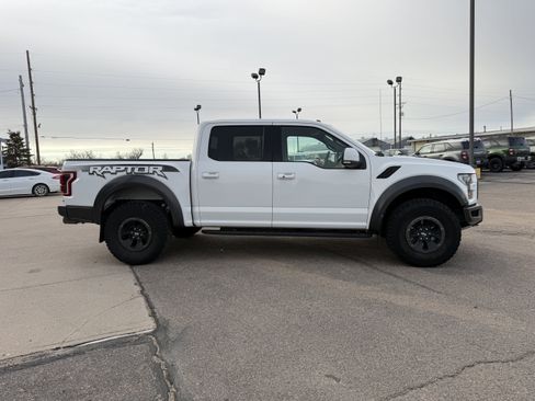 Certified 2017 Ford F150 Raptor w/ Equipment Group 802A Luxury image 5