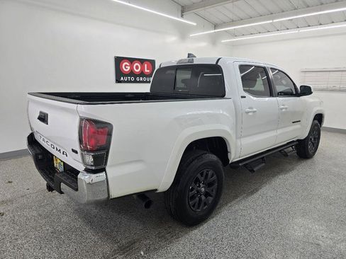 Used 2021 Toyota Tacoma SR5 RWD image 8