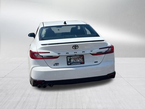 Used 2026 Toyota Camry Hybrid w/ Convenience Package AWD/4WD image 5