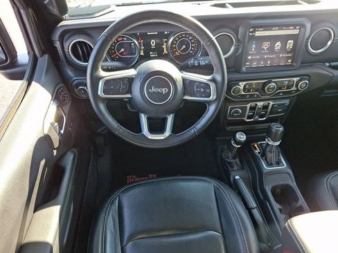 Used 2023 Jeep Wrangler Sahara w/ Cold Weather Group image 11