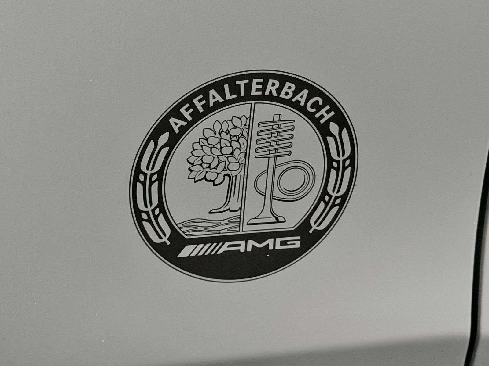 Used 2024 Mercedes-Benz SL 63 AMG 4MATIC image 21
