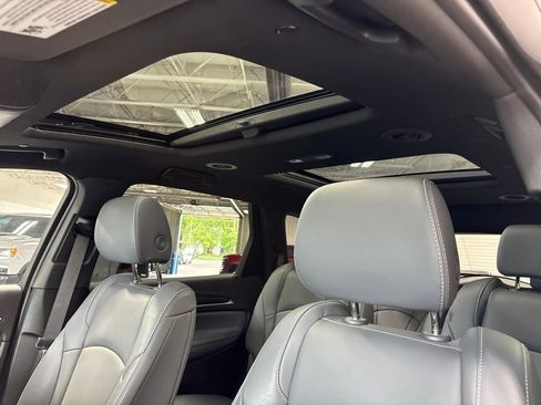 Used 2023 Buick Enclave Essence w/ Experience Buick Package AWD/4WD image 12