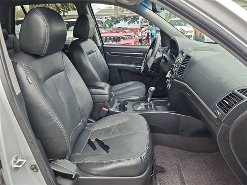 Used 2009 Hyundai Santa Fe Limited image 16