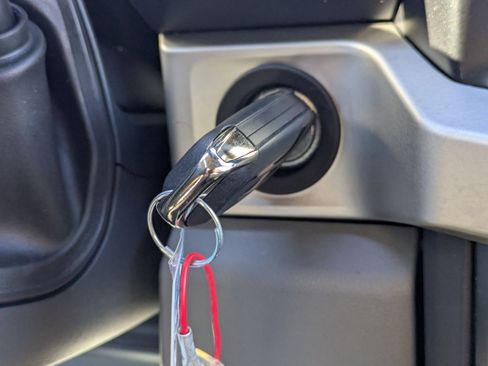 New 2026 Ford F250 XLT w/ FX4 Off-Road Package image 20