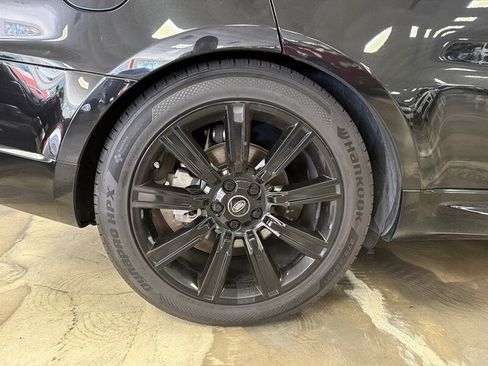 Used 2020 Land Rover Range Rover Sport HSE AWD/4WD image 16