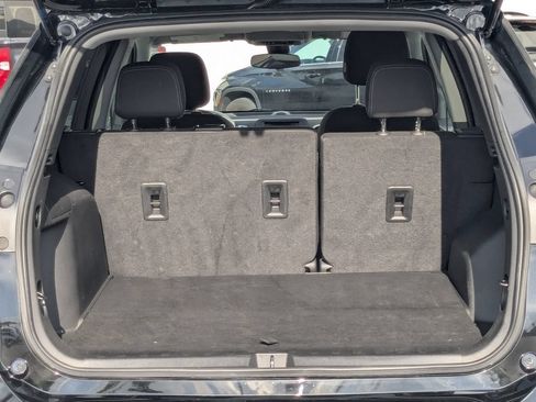 Certified 2023 Chevrolet Equinox LS w/ LS Convenience Package FWD image 14