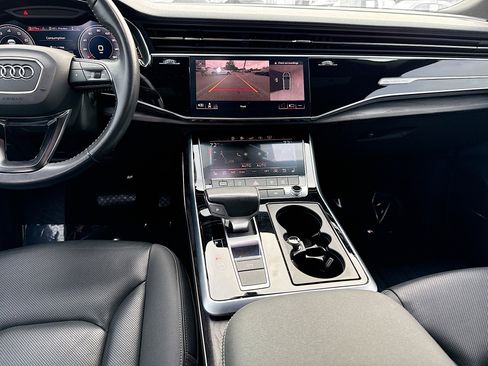 Used 2019 Audi Q8 Premium Plus image 18