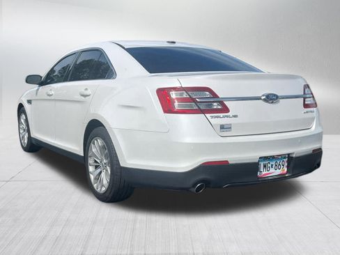 Used 2019 Ford Taurus Limited FWD image 5