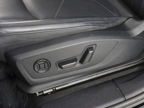 Used 2021 Audi Q3 2.0T Premium Plus w/ Premium Plus Package image 23