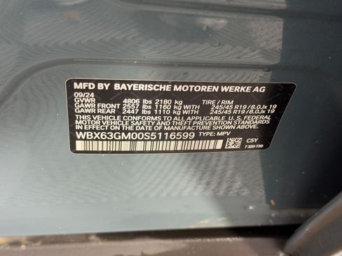 Used 2025 BMW X2 xDrive28i AWD/4WD image 21