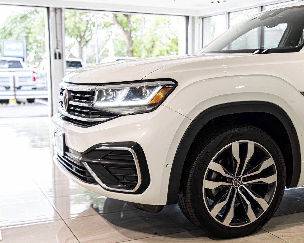 Used 2021 Volkswagen Atlas SEL Premium R-Line AWD/4WD image 4