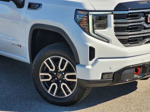 New 2026 GMC Sierra 1500 AT4 w/ Technology Package image 6